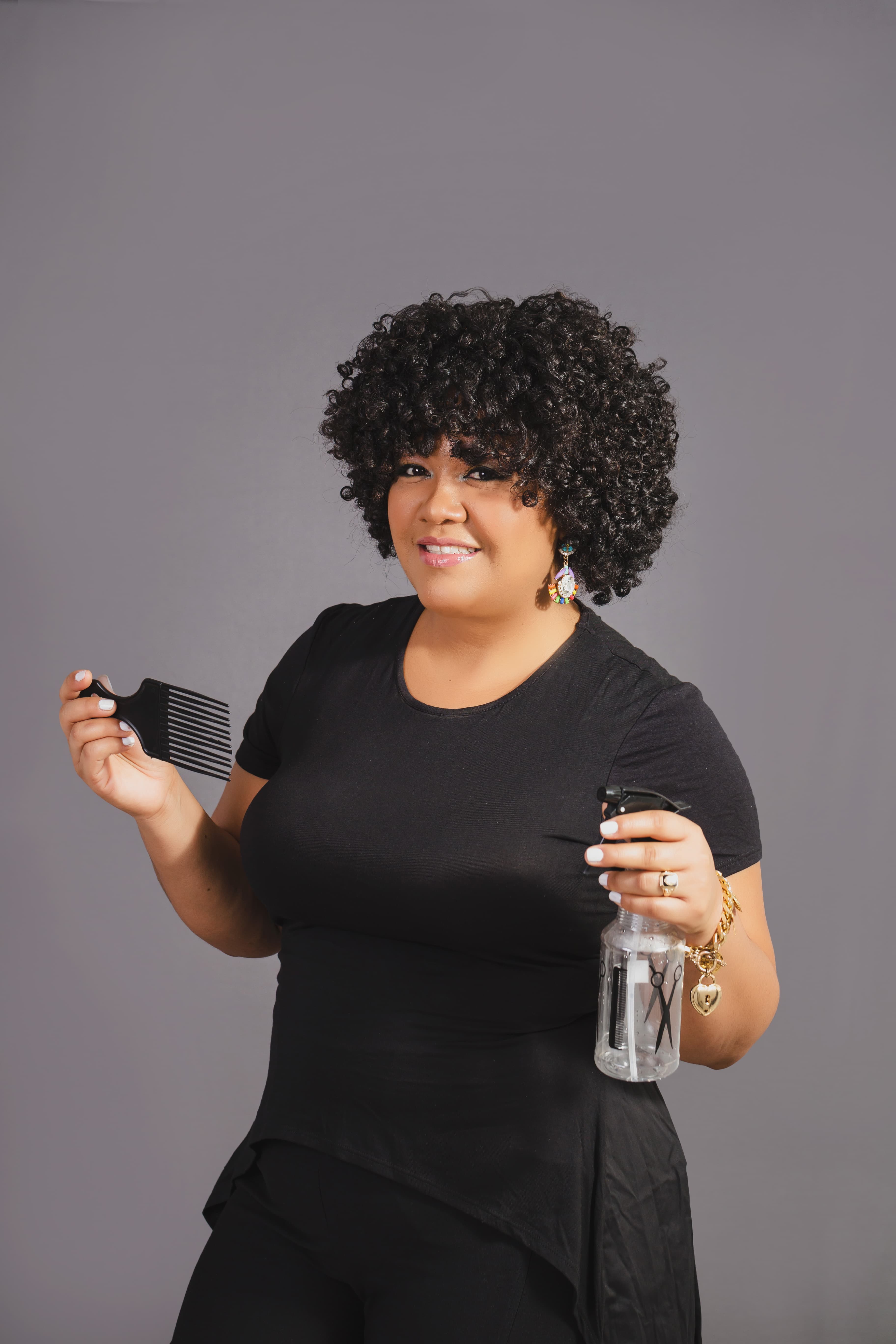 Indhira - Estilista profesional